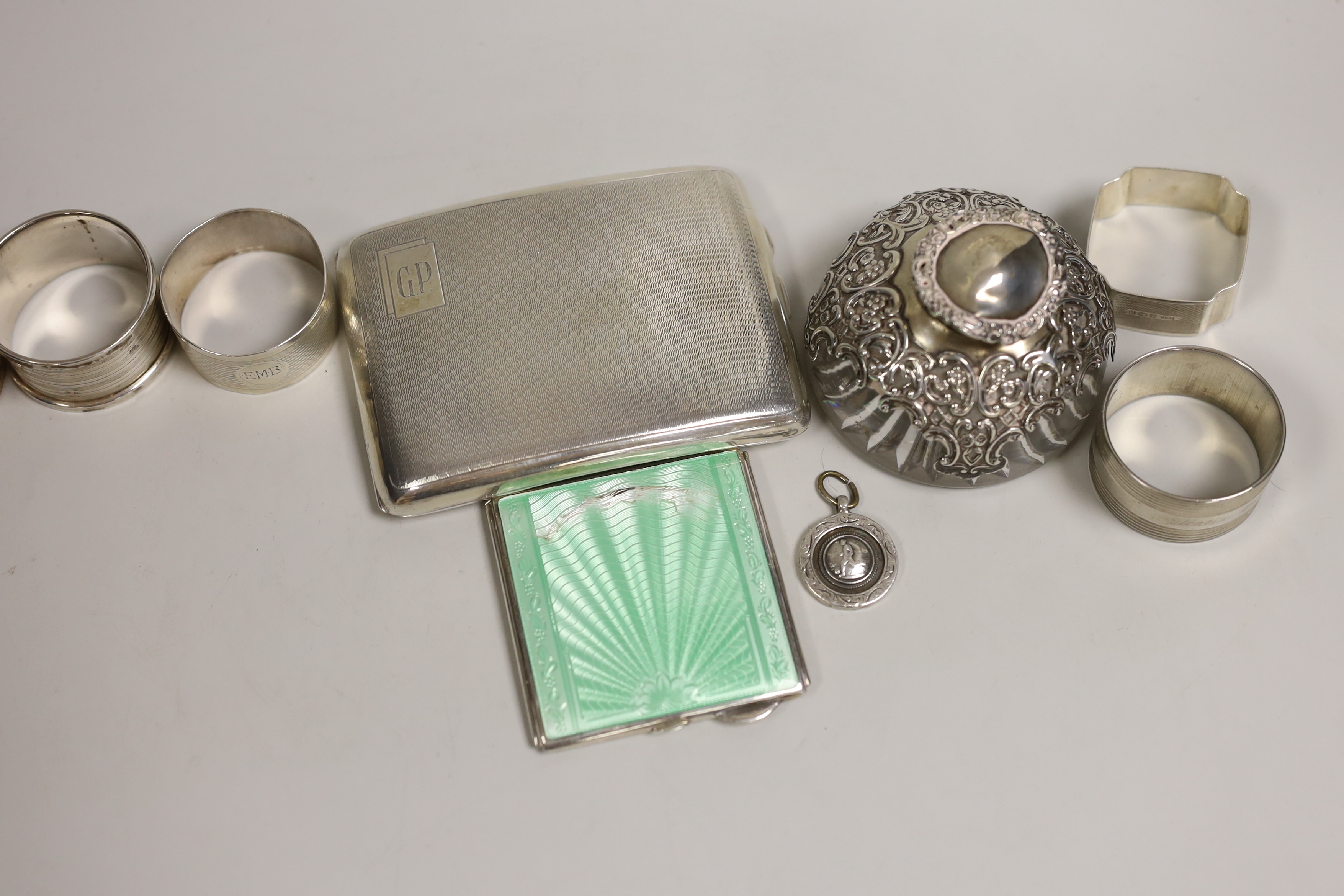 A quantity of mixed silver ware including a cigarette case and enamelled compact (a.f.), a mounted - Image 3 of 4