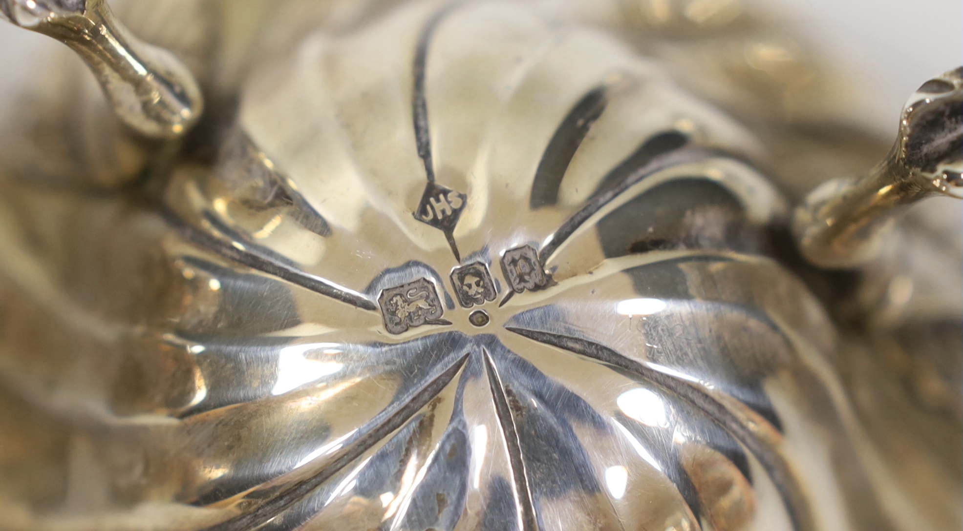 A small Victorian Scottish silver bachelor's teapot with ivory insulators, Glasgow, 1888 together - Image 4 of 4