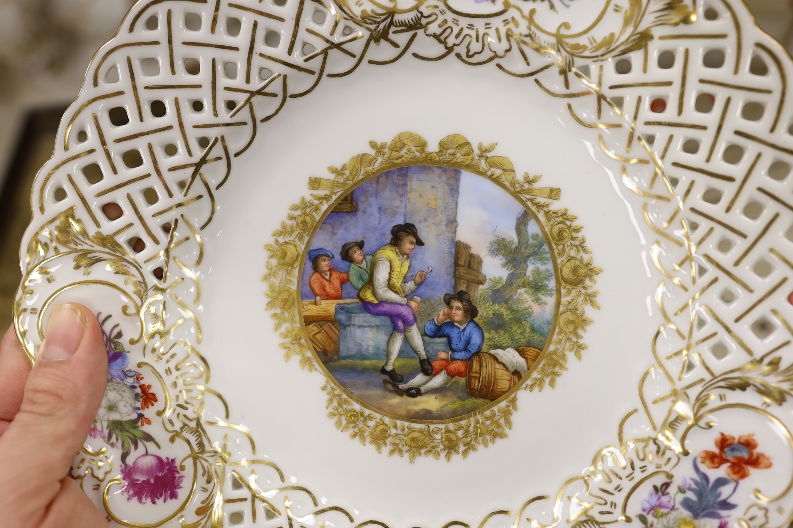A set of twenty four 19th century Dresden plates, 24cm diameter - Image 3 of 4