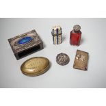 A Welsh miner's snuff box, other small boxes (6)