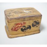 A Japanese lacquered box and cover accommodating a small collection of seashells