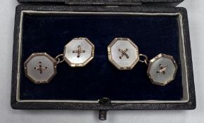 A pair of 9ct and mother of pearl set octagonal cufflinks, 13mm, gross weight 4.1 grams.