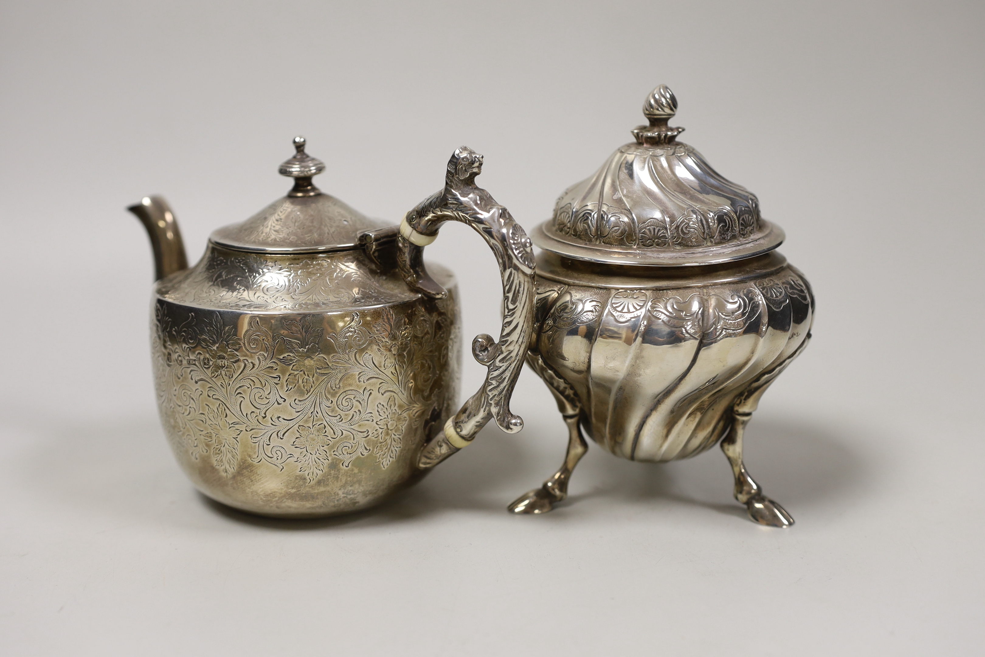 A small Victorian Scottish silver bachelor's teapot with ivory insulators, Glasgow, 1888 together - Image 2 of 4