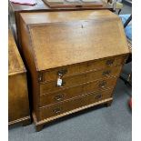 A George III oak bureau, width 92cm, depth 48cm, height 104cm