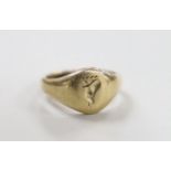 A 9ct gold intaglio signet ring, with family crest, size K, 4.3 grams.