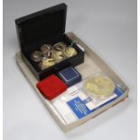 A quantity of QEII Royal Commemorative coins/medallions