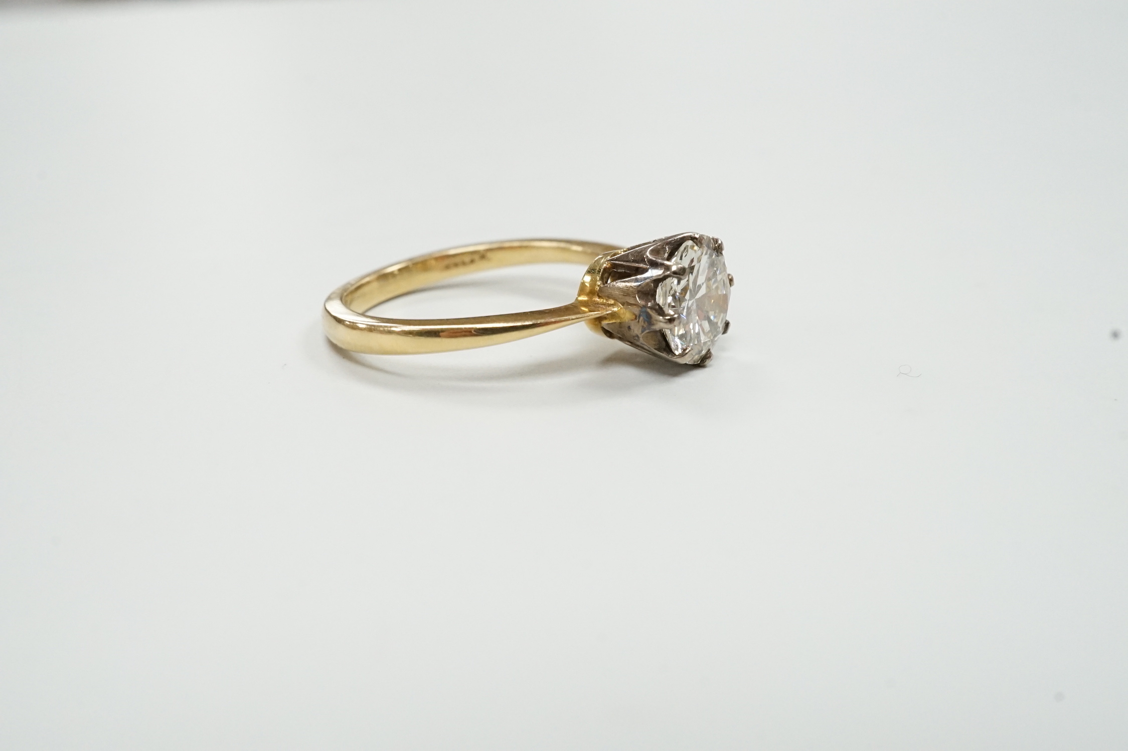 A yellow metal and solitaire diamond set ring, size K/L, gross weight 3.3 grams, toe stone - Image 2 of 3