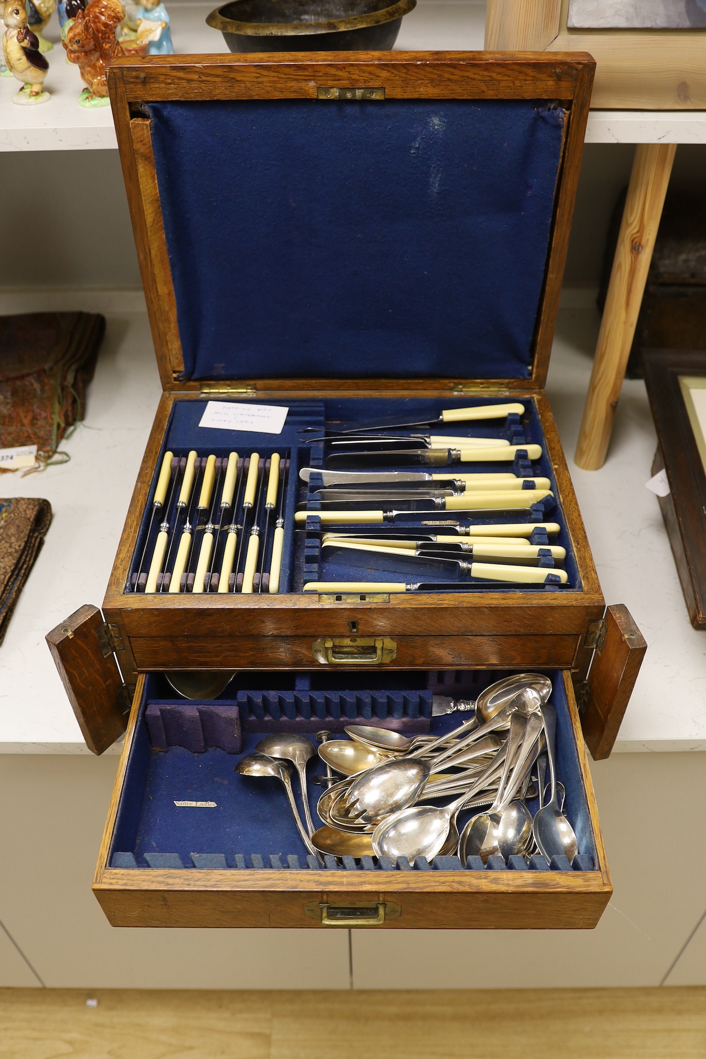 An oak part canteen of beaded Old English pattern flatware - Image 3 of 5