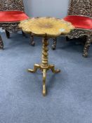 A Victorian walnut occasional table, on spiral column and tripod base, width 45cm, height 65cm