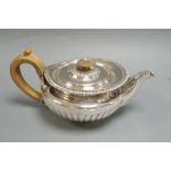 A George IV demi fluted silver teapot, Emes & Barnard, London, 1824, gross weight 20.6oz.
