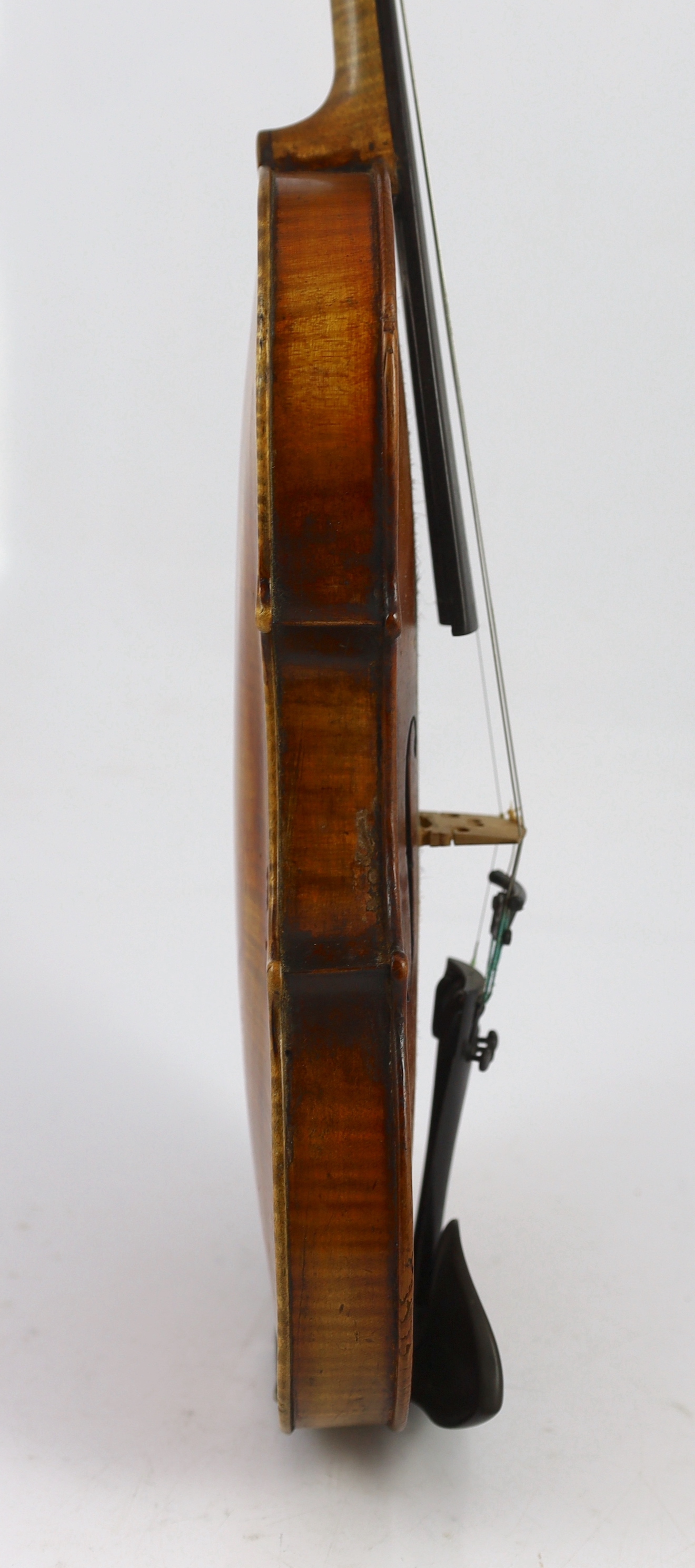 An 18th century violin, labelled ‘New Back by James Carroll, Maker, Manchester 1899’, with slight - Image 5 of 10