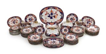 An extensive Chamberlains Worcester Imari pattern dinner service, c.1815-20, comprising thirty two