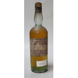 A bottle of c.1914 Hankey, Bannister scotch whisky