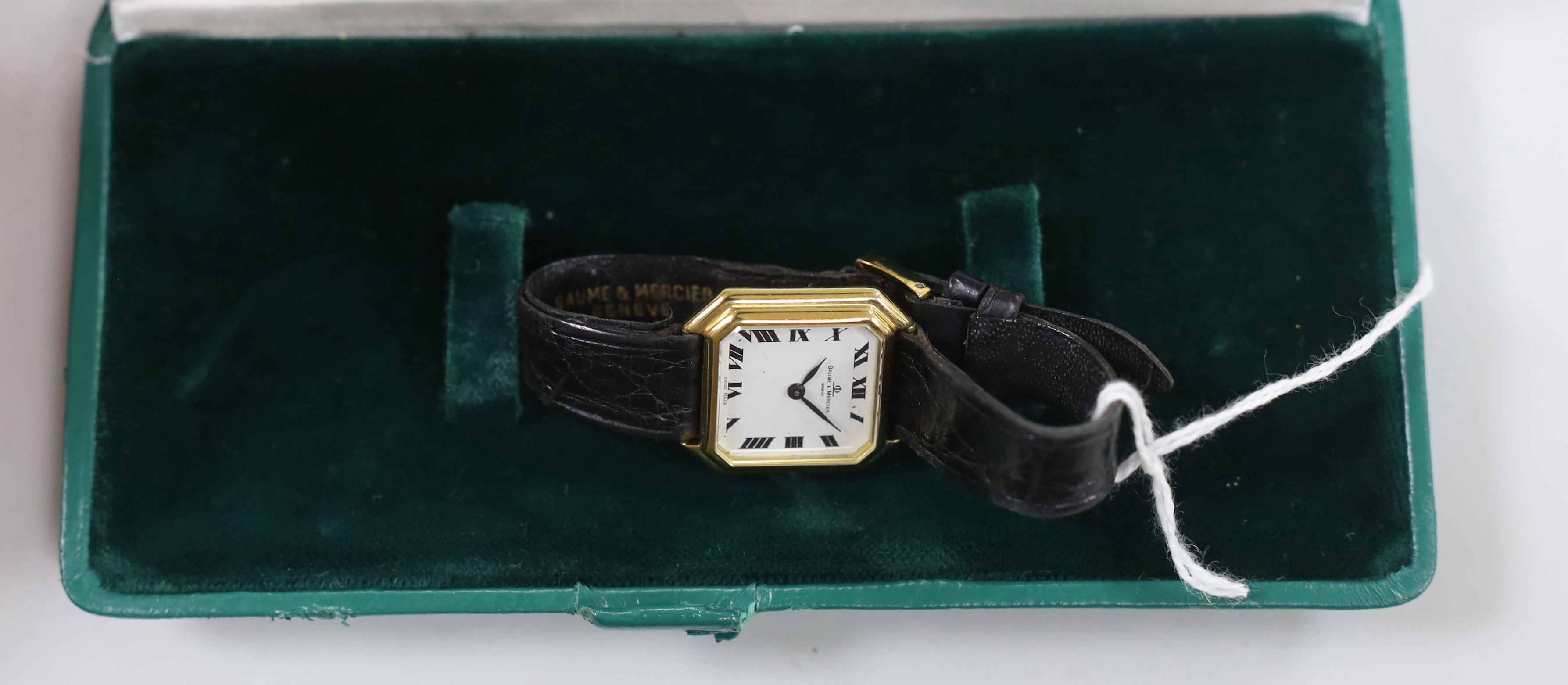 A lady's 750 yellow metal Baume & Mercier manual wind octagonal wrist watch, on a Baume & Mercier - Image 2 of 2