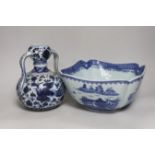 A Chinese blue and white bowl and two handled double gourd vase, tallest 21cm