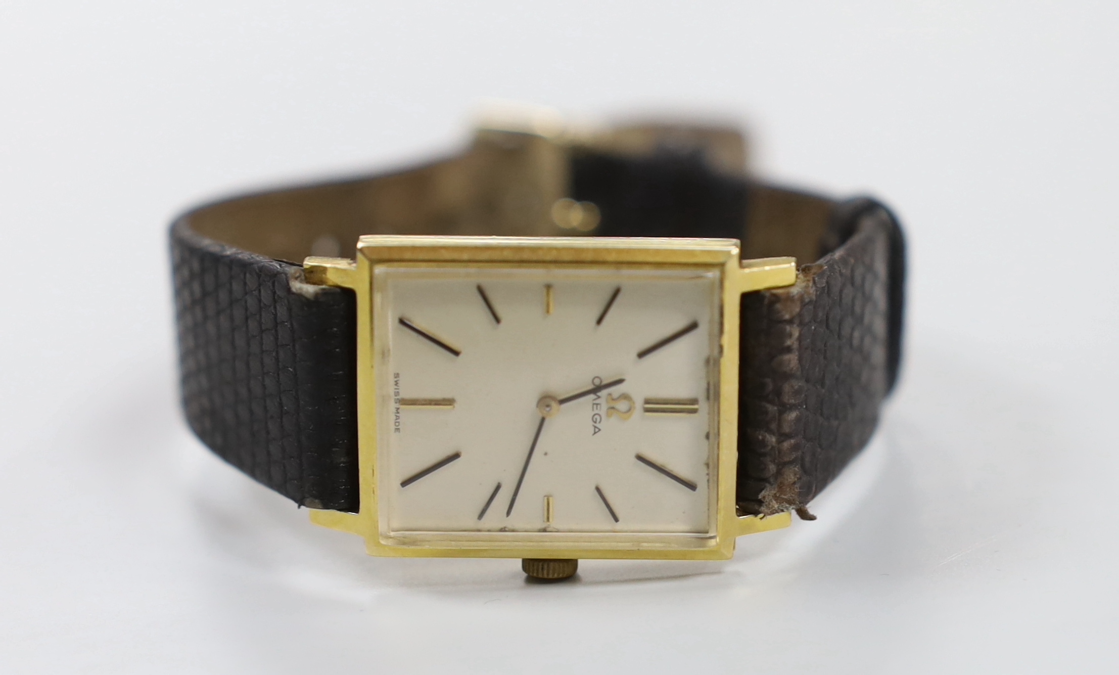 A gentleman's 18k Omega manual wind rectangular dress wrist watch, on associated leather strap, case - Image 2 of 3