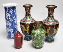 A group of Chinese porcelain and cloisonné enamel vases, tallest 25cm