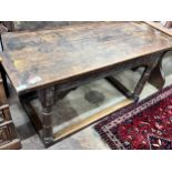 An 18th century style oak refectory table, length 152cm, depth 71cm, height 77cm