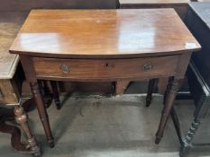 A Regency mahogany bowfront side table, width 79cm, depth 46cm, height 76cm