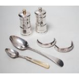 A modern pair silver mounted salt and pepper grinders, 10.6cm, a Georgian silver table spoon, A