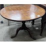 A George III mahogany circular tilt top tea table, diameter 91cm, height 70cm