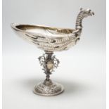 A late Victorian silver bird shaped sweetmeat tazze, J?, London, 1896, height 19.8cm, 12.8oz.