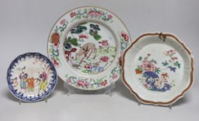A Chinese famille rose plate, dish and saucer, Qianlong period, painted with a deer, flowers and