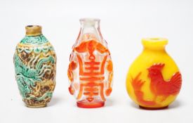 Three Chinese snuff bottles, Tallest 6.5 cm