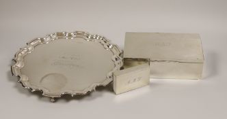 A modern silver presentation salver, inscribed; Sheffield, 1998, 17oz, and a silver matchbox case