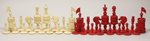 An early 19th century English turned and stained bone barleycorn pattern chess set, king 11.2cm