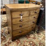 A Regency faded mahogany bow front chest of drawers, width 100cm, depth 50cm, height 102cm