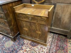 An early 20th century French figured walnut washstand, width 69cm, depth 36cm, height 115cm