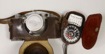A cased Leica III camera serial number 767261 with Ernst Leitz GmbH Wetzlar Summarit f=5cm 1:15 No.