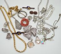 A small collection of assorted costume jewellery including a marcasite set pendant necklace.