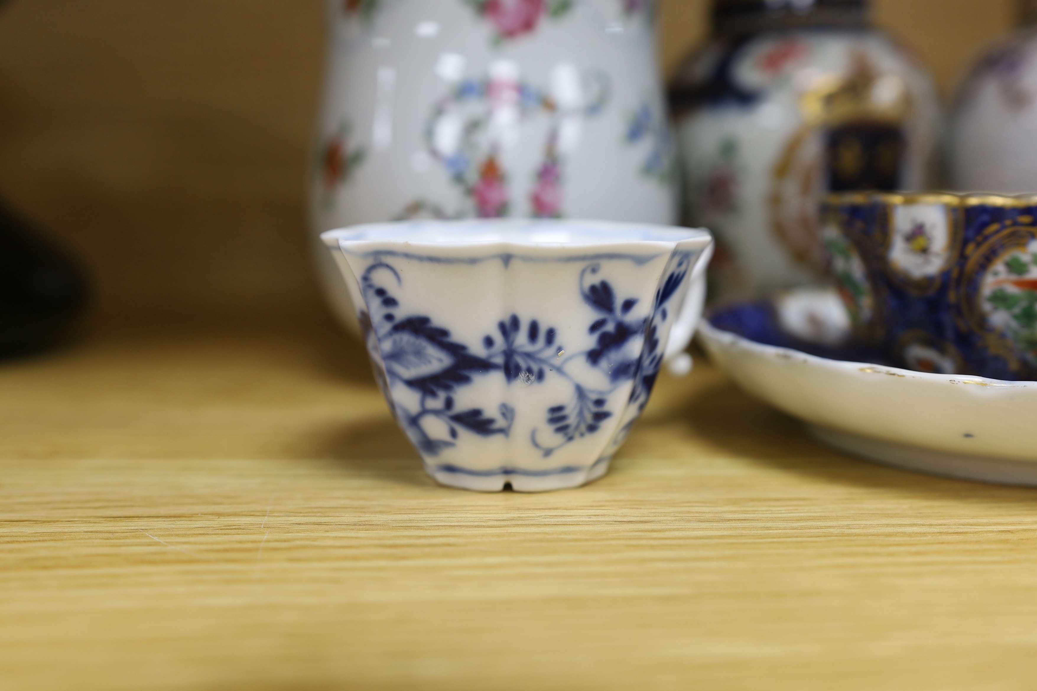 Samson-type porcelain tableware including baluster mug, 12.5cm high, and a Dresden lobed cup - Image 2 of 5