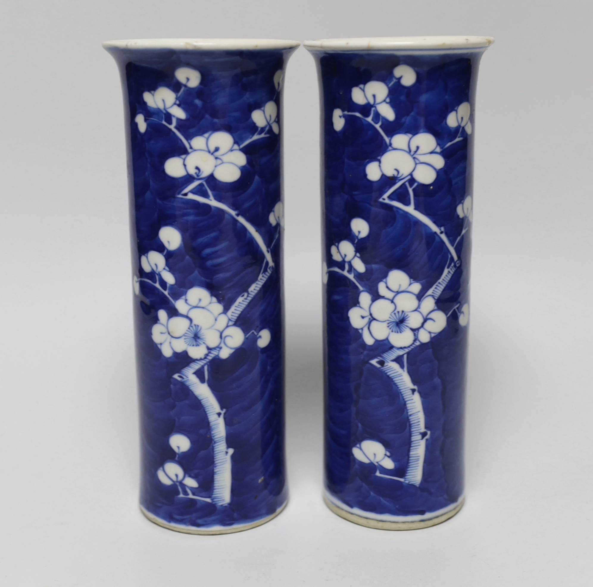 A pair of Chinese Prunus sleeve vases (a.f.), 21cm high - Image 2 of 4