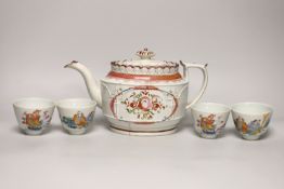 A late 18th century pearlware teapot and a set of four small Chinese tea bowls, teapot 28cm long