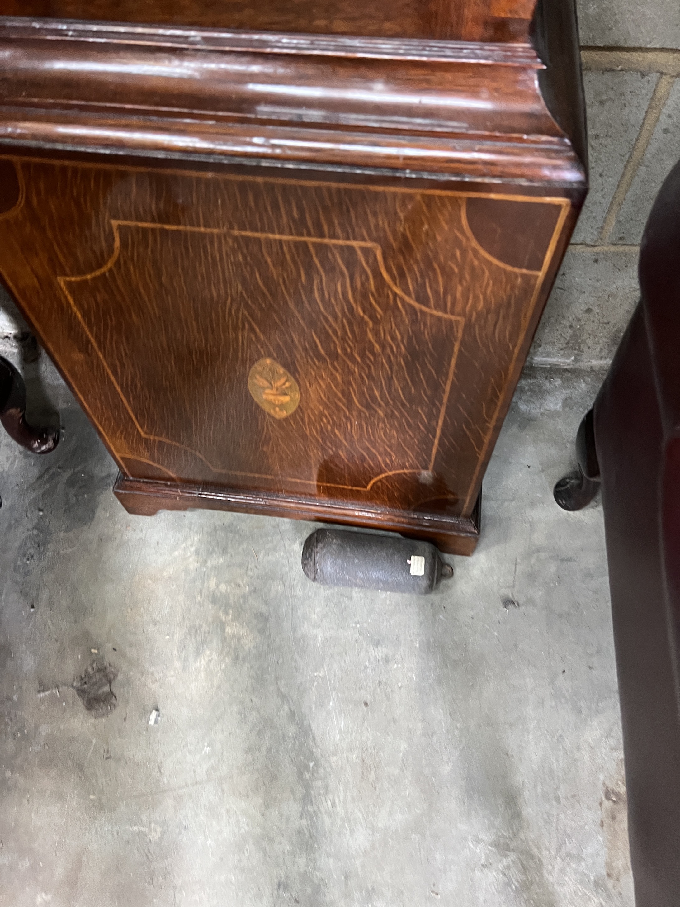 An early 19th century inlaid oak thirty hour longcase clock, the painted dial marked Edward - Image 3 of 4