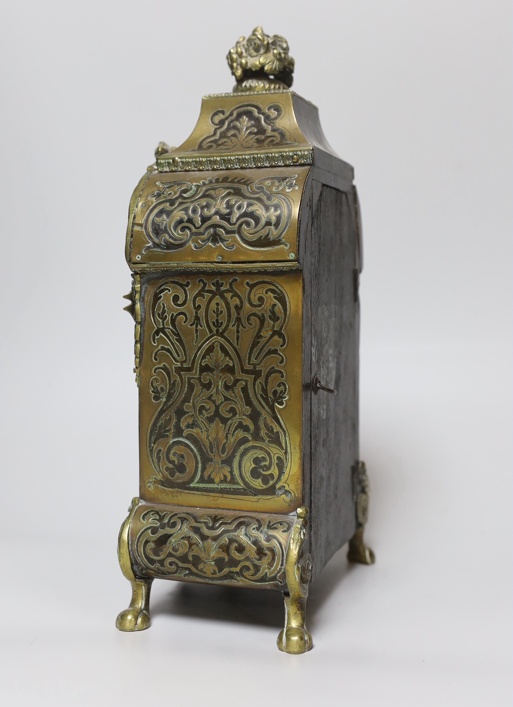 A late 19th century French brass boullework mantel clock, with key and pendulum, 30cm high - Image 2 of 3