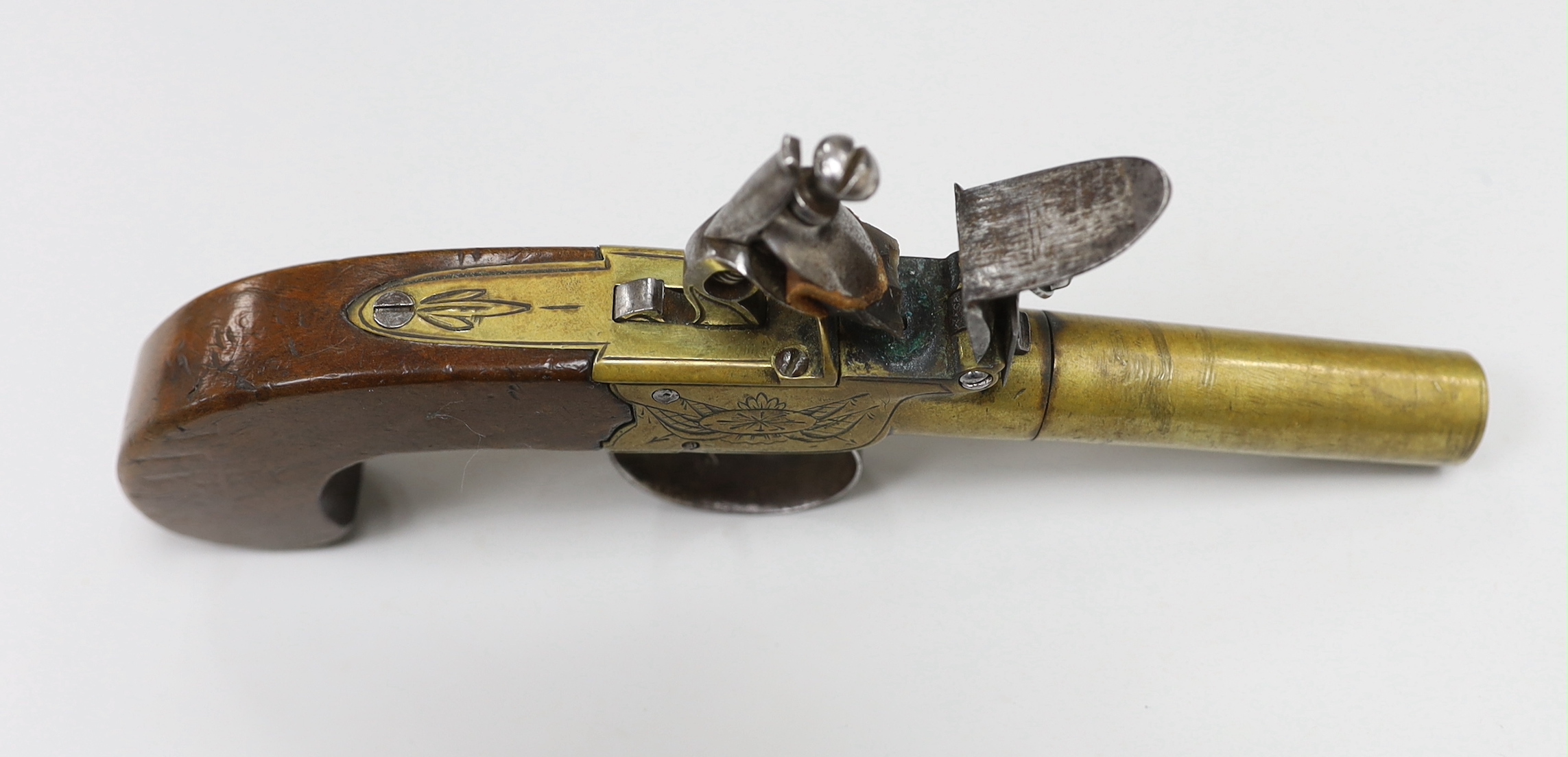 A George III flintlock pocket pistol, with turn off brass barrel, signed ‘Lawrence’ - Image 5 of 5