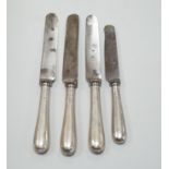 A set of twenty four Edwardian silver handled steel table knives, Walker & Hall, Sheffield, 1903,