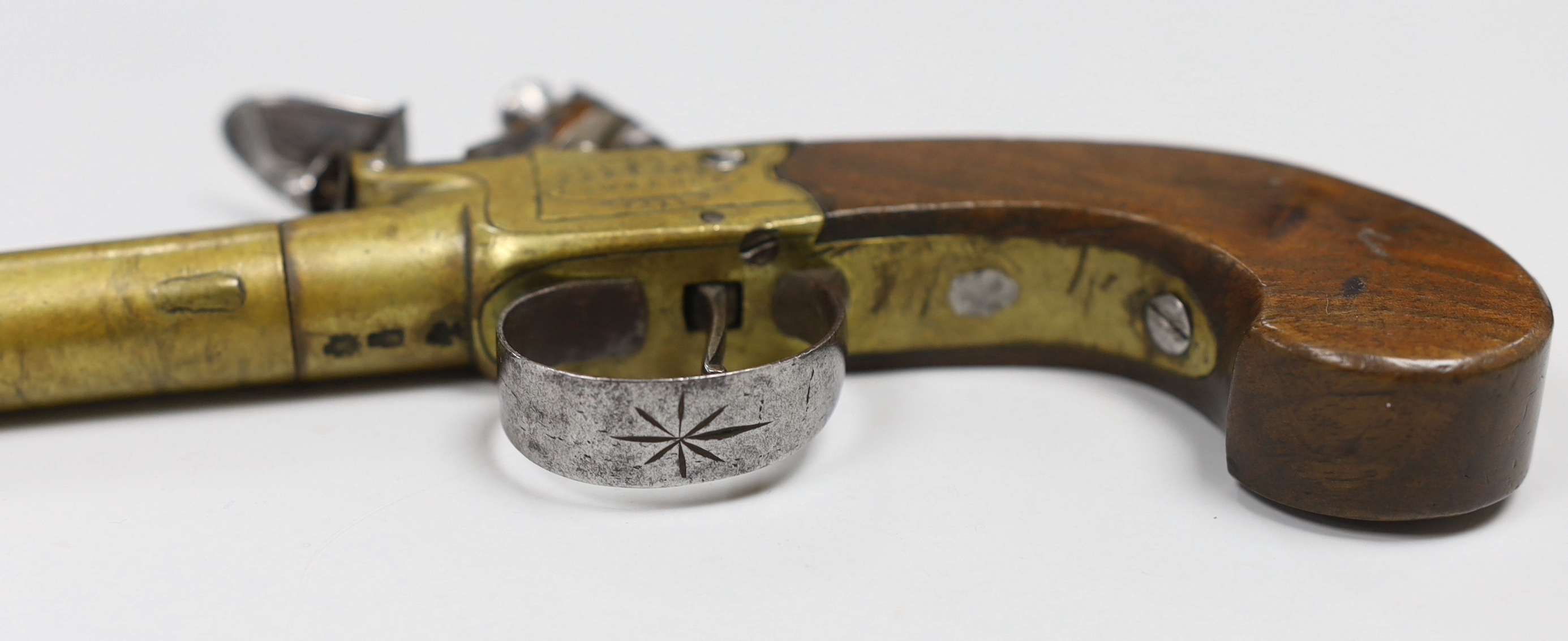 A George III flintlock pocket pistol, with turn off brass barrel, signed ‘Lawrence’ - Image 3 of 5