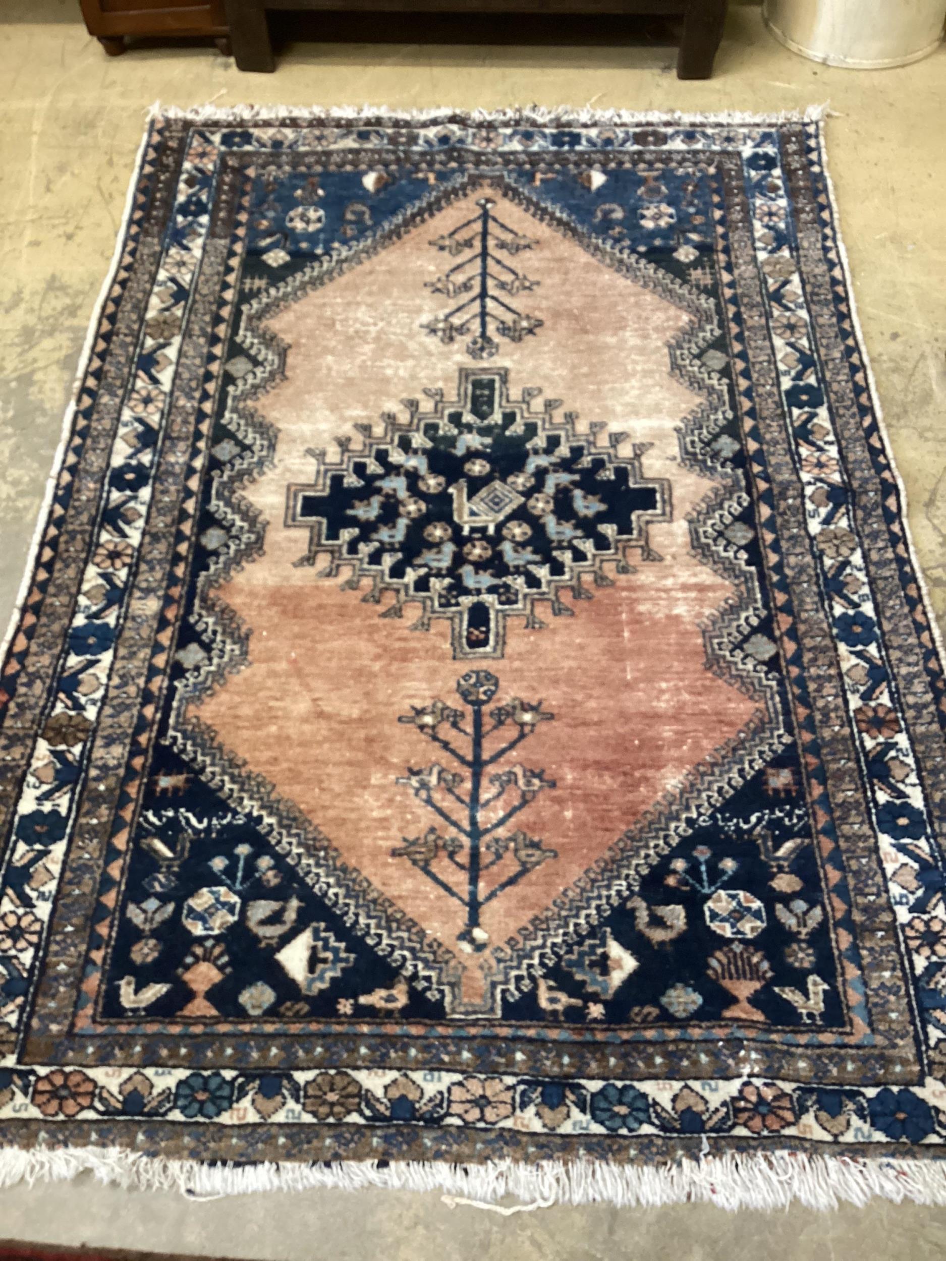 A Caucasian red ground rug, 194 x 136cm - Bild 3 aus 3