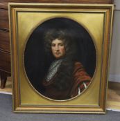 English School, oil on canvas, Portrait of an early 18th century gentleman wearing a wig and lace