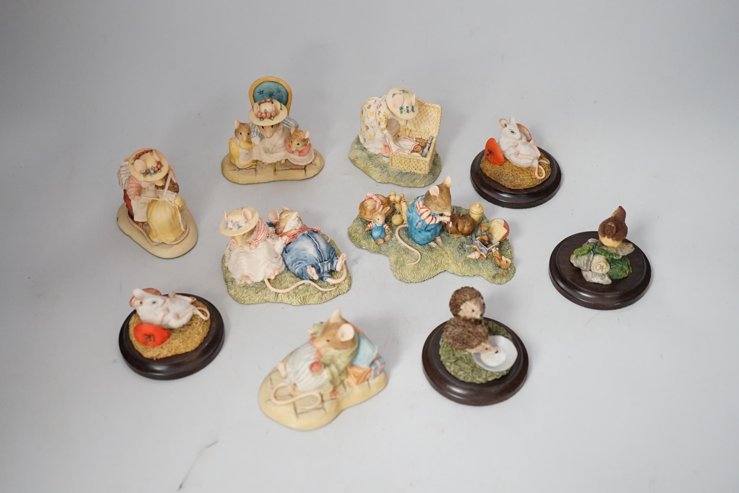 A collection of Border Fine Arts “Brambly Hedge” figurines, - Image 2 of 7