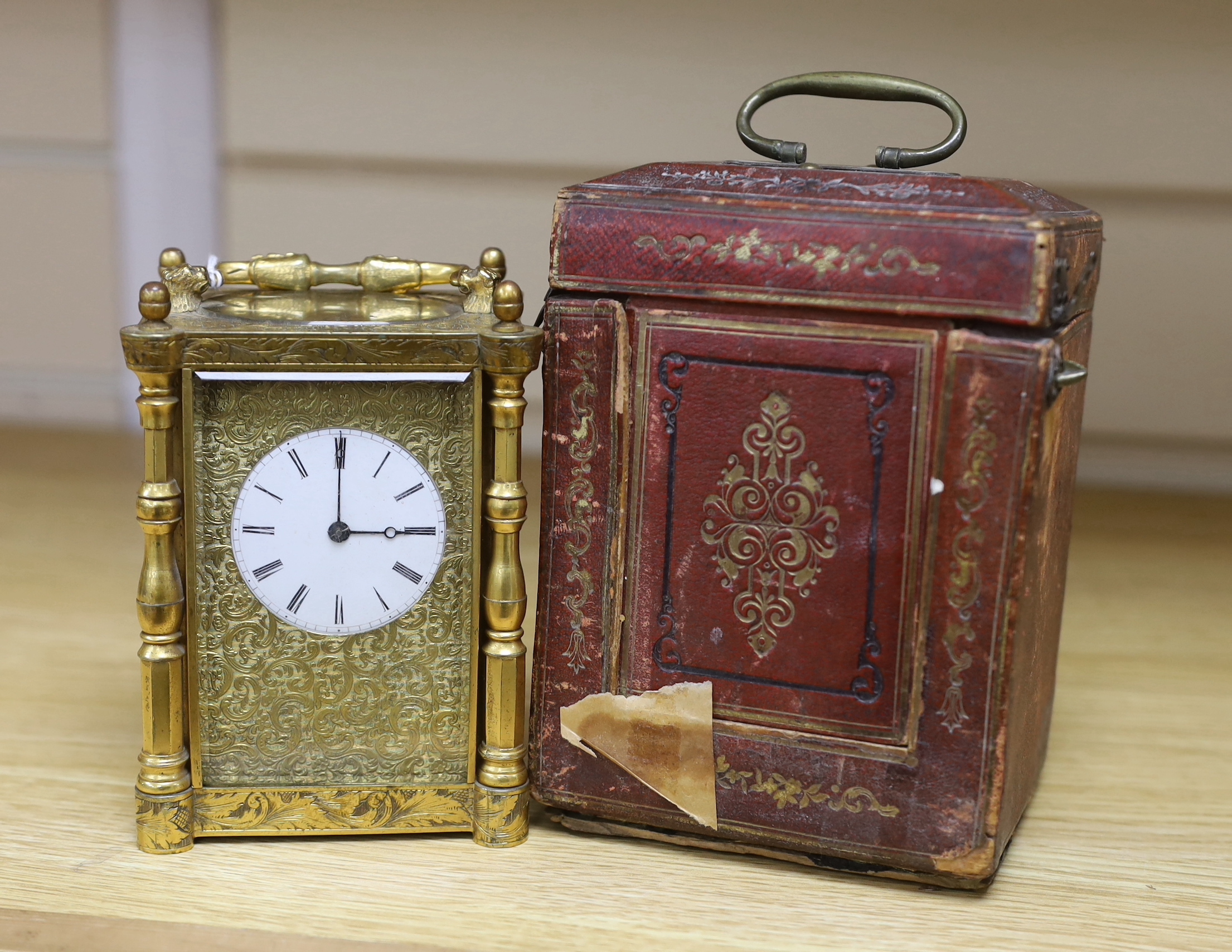 A mid 19th century French engraved gilt brass carriage clock, with tooled leather case, 16cm high - Image 6 of 6