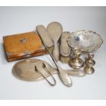 A group of assorted small silver comprising a set of six Victorian silver coffee spoons, Sheffield