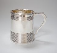 A George III silver christening can, with reeded borders, makers mark rubbed, London 1803, 7.5cm,