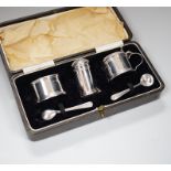 A George VI cased silver five piece condiment set, Birmingham 1939