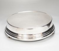 A silver plated wedding cake stand with original wooden box38.5 diameter